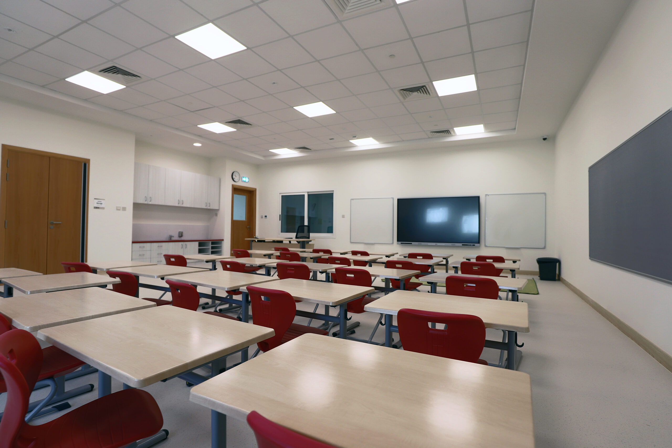 Construction of Al Forsan Kg School